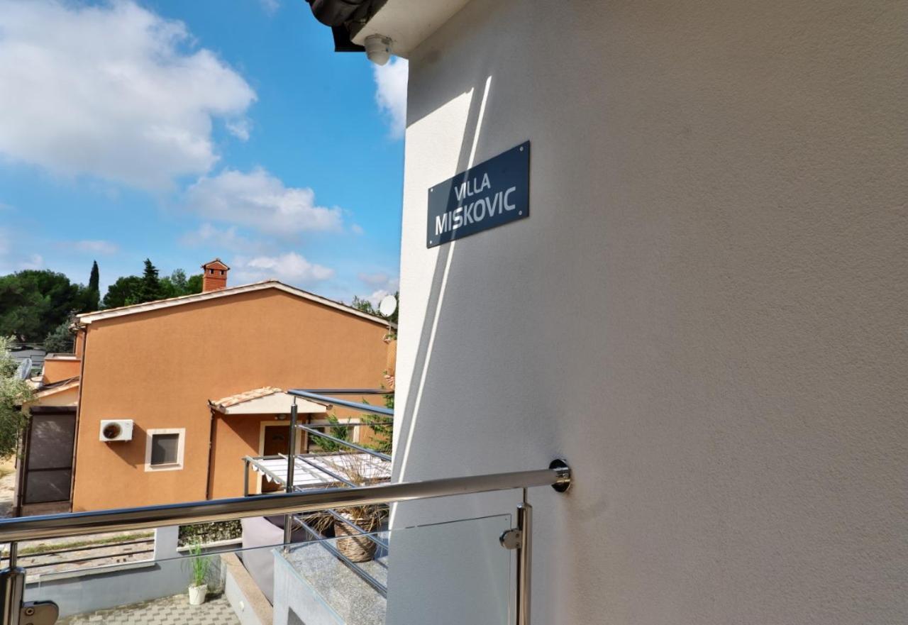 Villa Miskovic Banjole Exterior foto